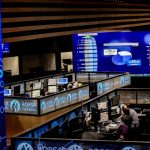 Kocaeli'de istinat duvarı yıkıldı: 2 bina boşaltıldı